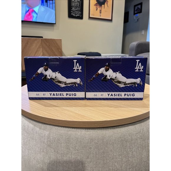 Yasiel Puig 2015 Los Angeles Dodgers Bobblehead SGA #66 NIB - Picture 15 of 15